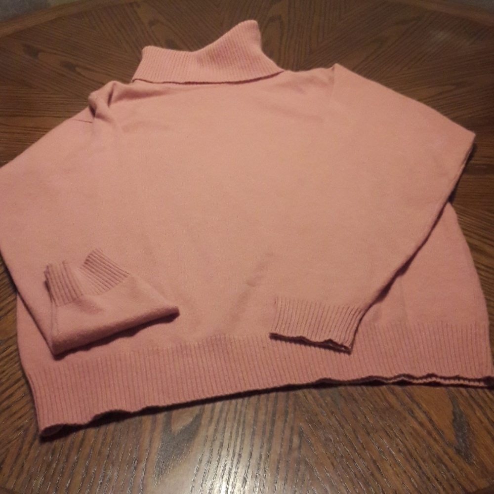 Cashmere sweater